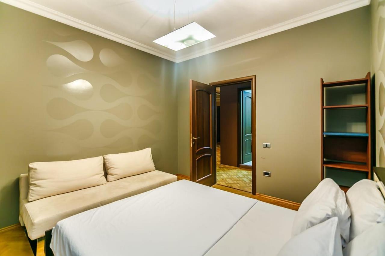 VİP Apartment number one Bakü Dış mekan fotoğraf