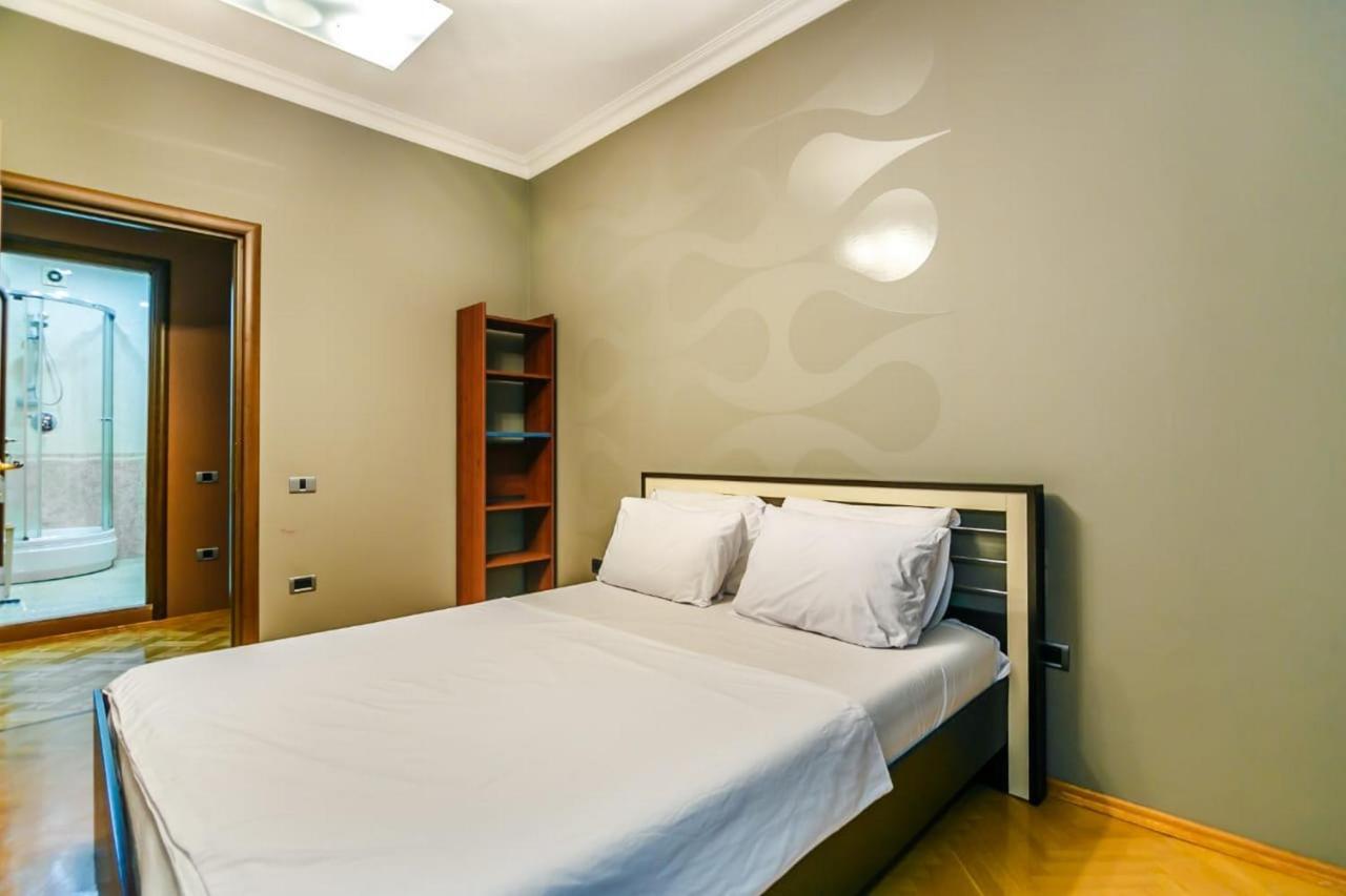 VİP Apartment number one Bakü Dış mekan fotoğraf
