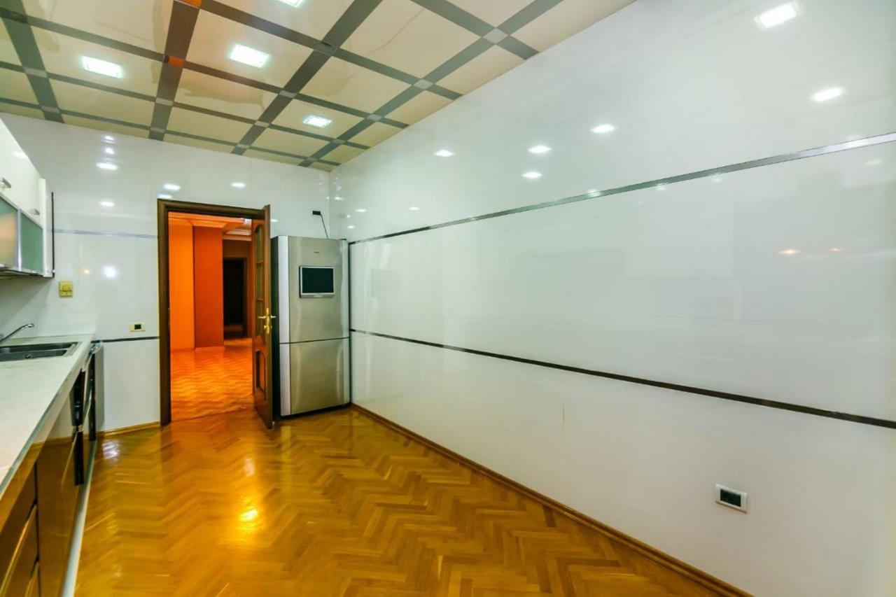 VİP Apartment number one Bakü Dış mekan fotoğraf