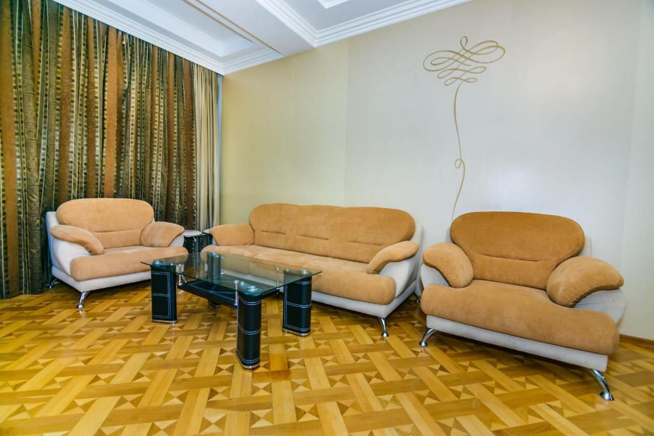 VİP Apartment number one Bakü Dış mekan fotoğraf